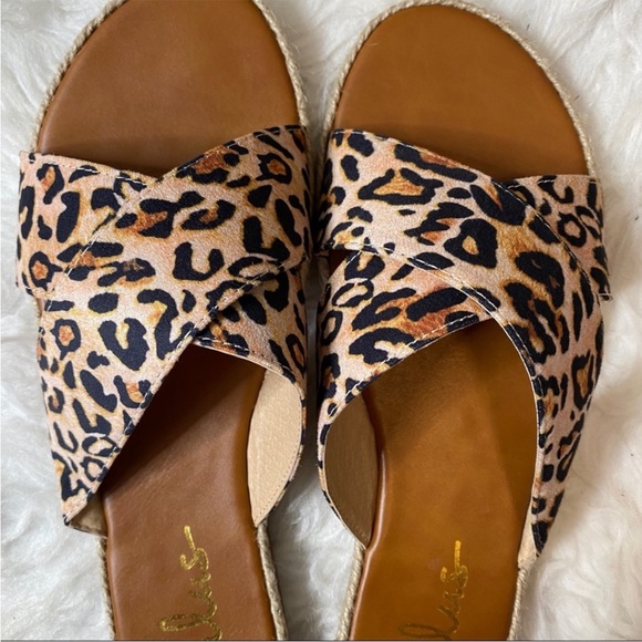 Lulu’s Koren Leopard Espadrille Slide On Sandals Size 8 - Picture 8 of 13